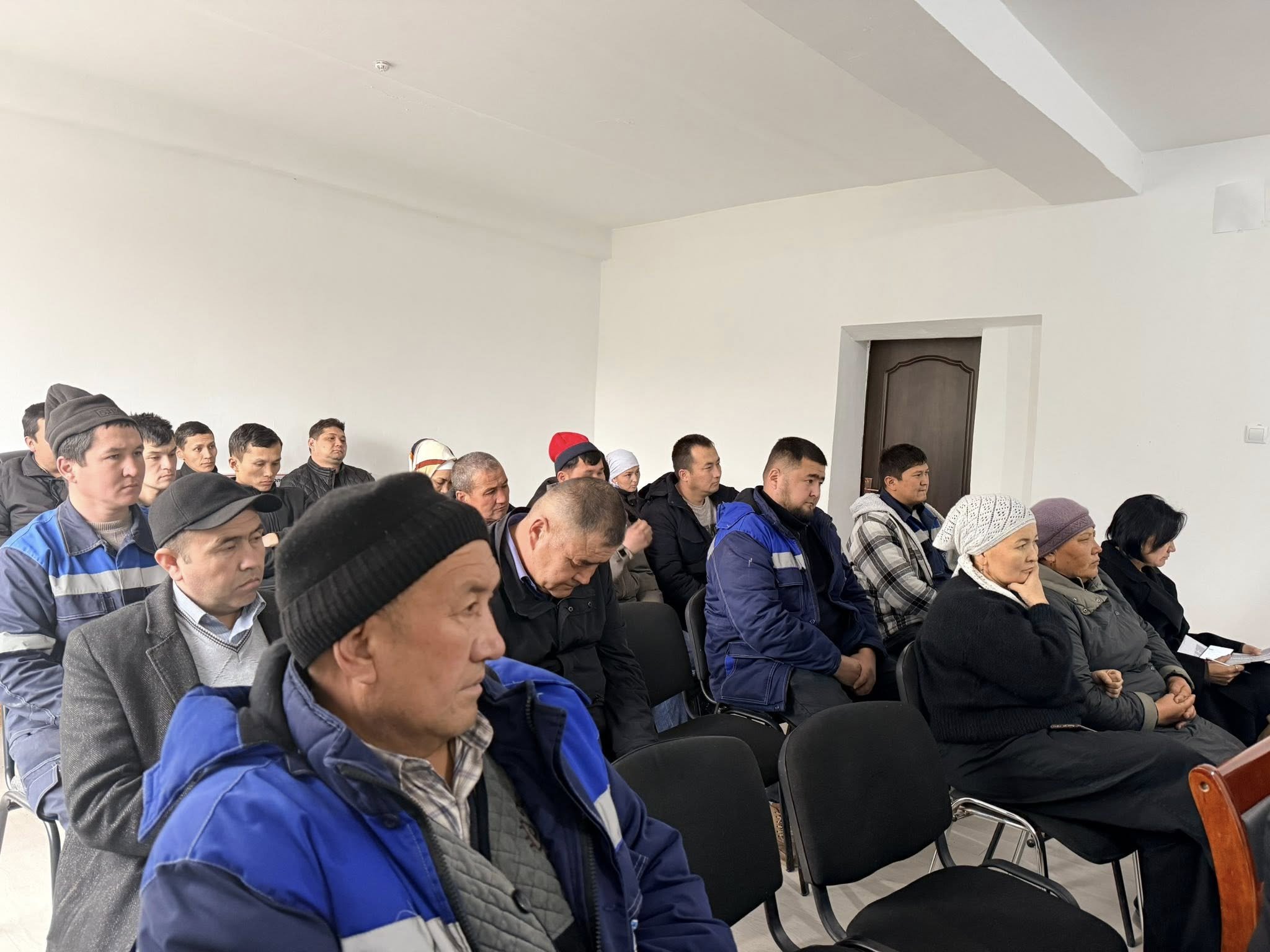 645576771_893865410160070_5066541696465829082_n