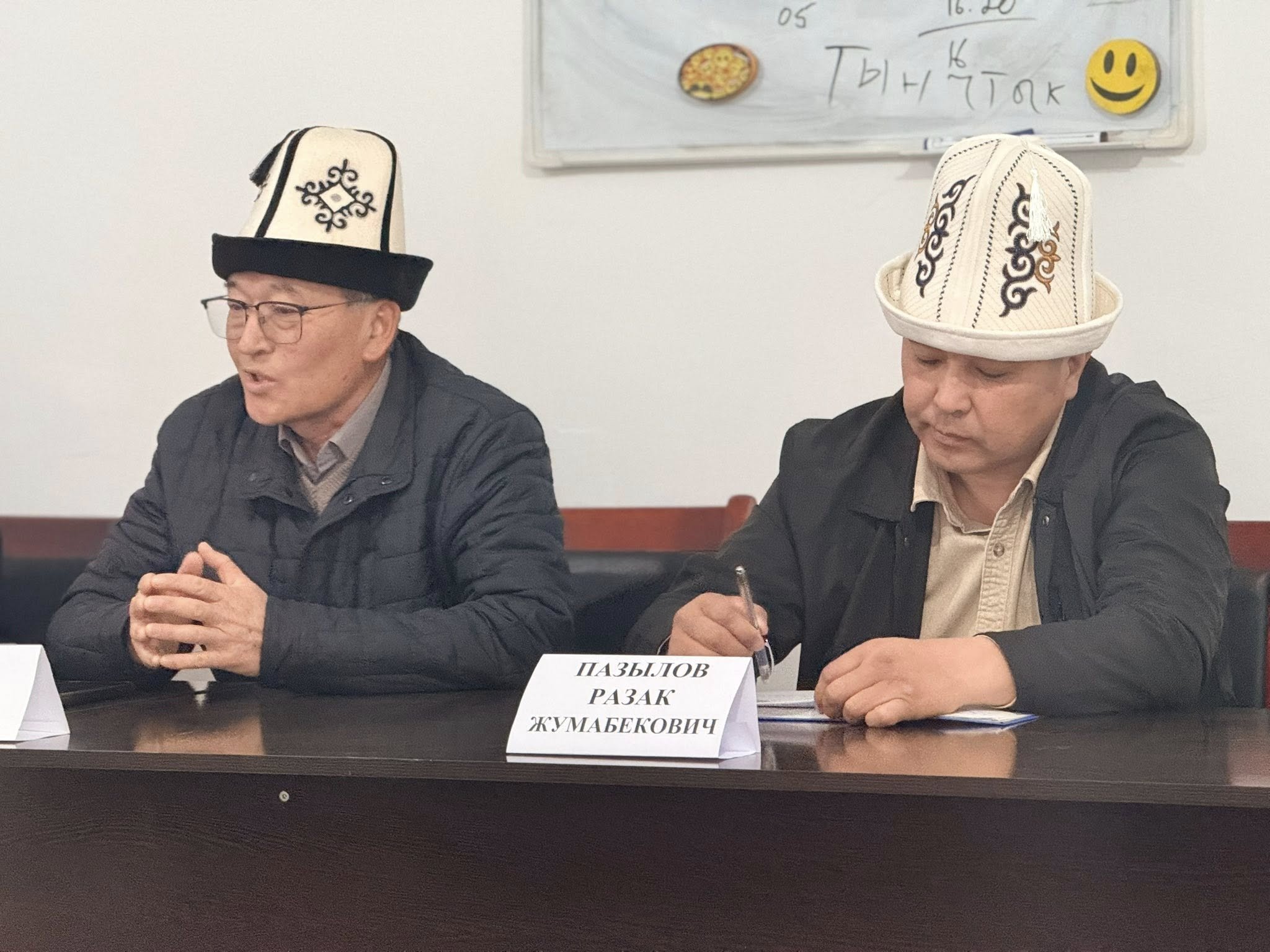 646946275_893865416826736_7056082909728274647_n